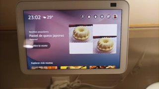 Alexa Amazon Echo Show 8, 2° generacion con caja