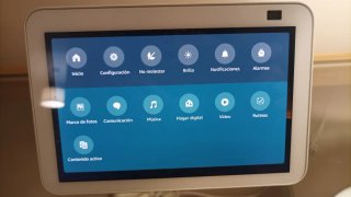Alexa Amazon Echo Show 8, 2° generacion con caja