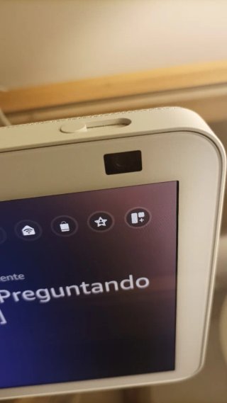 Alexa Amazon Echo Show 8, 2° generacion con caja