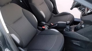 Peugeot 208 2016