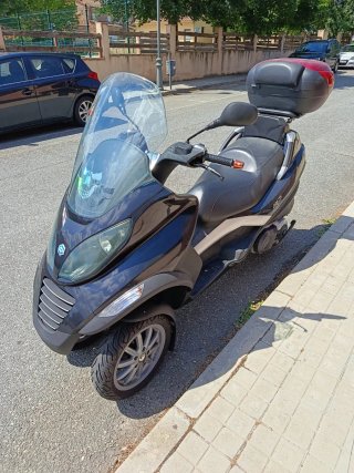 Piaggio MP3 400 - ITV 2027