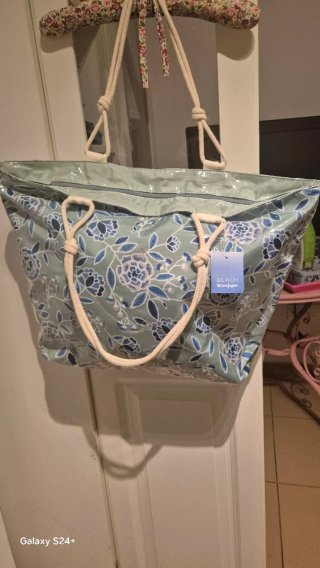 Bolso de playa floral