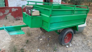 Tractor Pasquali 991E con remolque y gradas