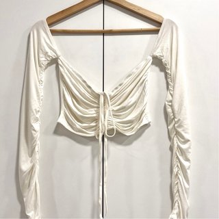 Talla XS - Top blanco fruncido manga larga