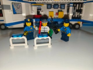 LEGO City 60044 Camión Policía