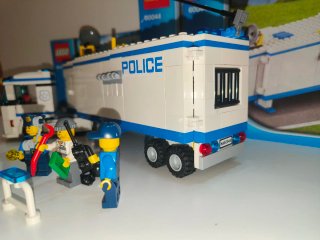 LEGO City 60044 Camión Policía