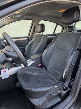 RENAULT LAGUNA / UNICO DUEÑO / 150 CV