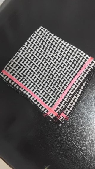 Pañuelo de bolsillo estampado Barbie