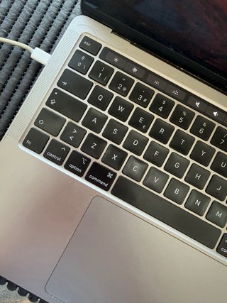MacBook Pro 13 2020 Intel 512GB (Piezas)