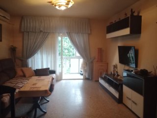 Habitación disponible solo chicas!!400€ con gastos