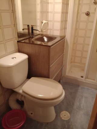 Habitación disponible solo chicas!!400€ con gastos