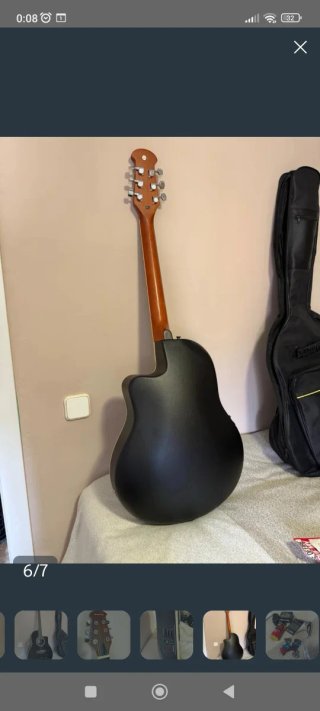 Guitarra Electroacústica Negra