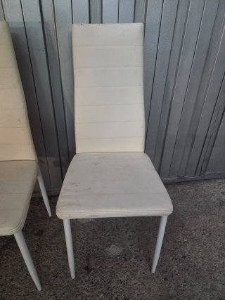 Juego de 4 sillas de comedor blancas
