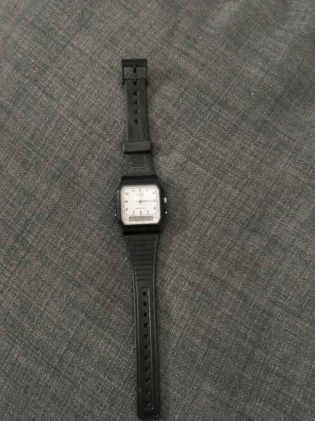 Reloj Casio AQ-14W Japonés