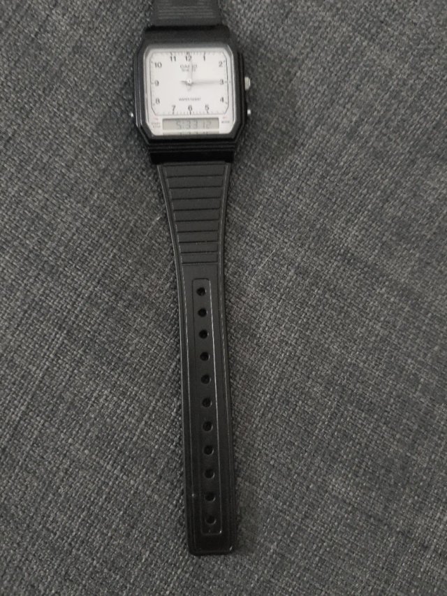 Reloj Casio AQ-14W Japonés