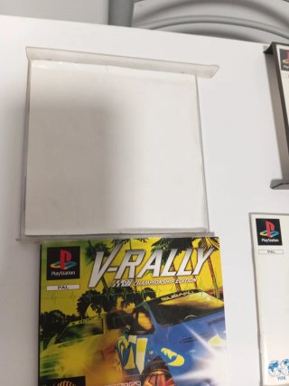 Juegos PS1 V-Rally y FIFA 97