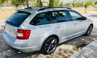 Skoda Octavia Combi 2.0 TSI 220cv DSG RS