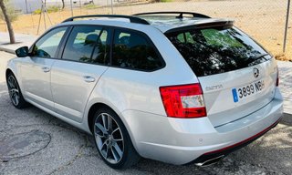 Skoda Octavia Combi 2.0 TSI 220cv DSG RS