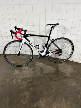 Bicicleta de carretera de carbono WRC tsr3