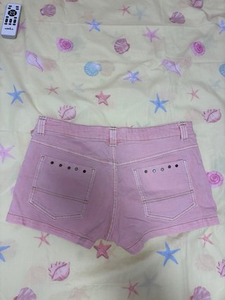 Shorts vaqueros Bershka rosas