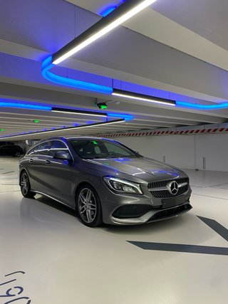 Mercedes-Benz CLA AMG Line
