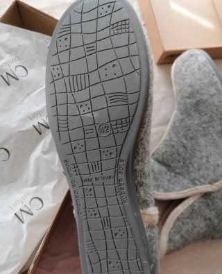 Zapatillas altas grises de fieltro