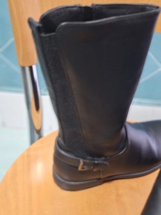 Botas altas niña negras