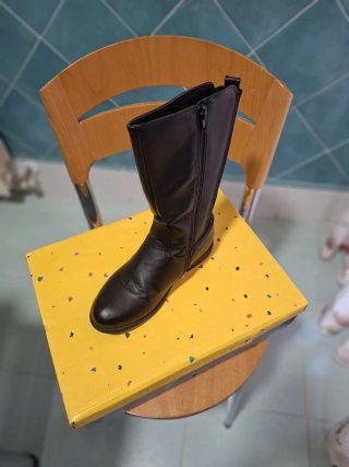 Botas altas niña negras