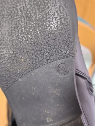 Botas altas niña negras