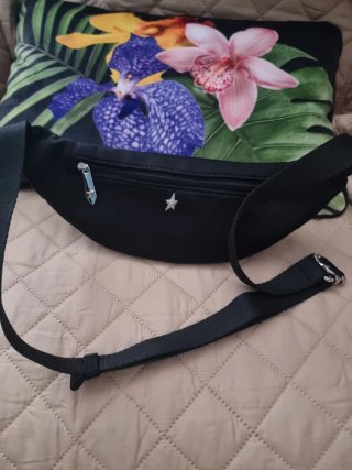 Bolso Riñonera Mugler Negro Minimalista