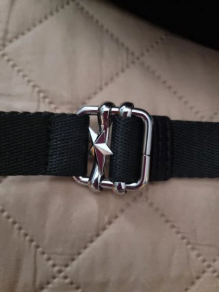 Bolso Riñonera Mugler Negro Minimalista