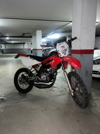 Beta RRT 49 Enduro Roja y Blanca