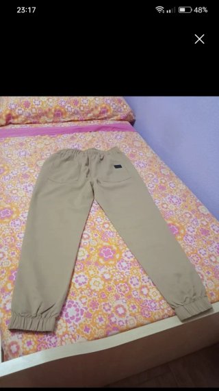 Pantalón beige talla S