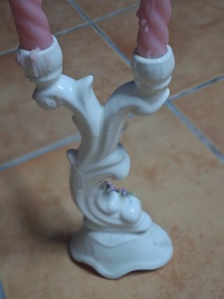 Candelabro Cerámica Blanco Flores Moradas
