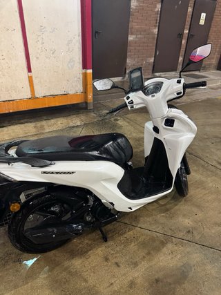 Honda Vision 110 2025 Blanca 1.700km