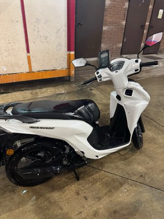 Honda Vision 110 2025 Blanca 1.700km