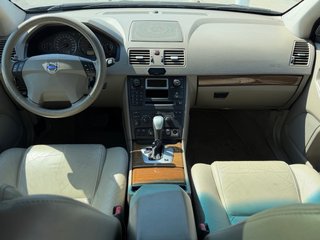 Volvo XC90 2005