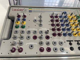 Caja quirúrgica de implantes Biomet 3i Tapered