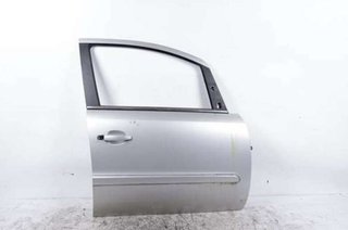 Puerta delantera derecha opel zafira b 1.9 131676