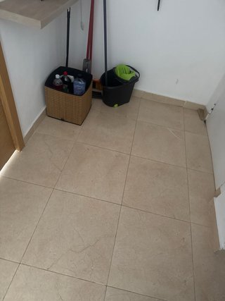 Limpieza Profesional de Pisos, Casas y Oficinas