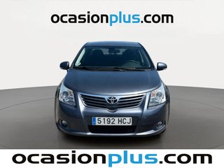 Toyota Avensis 2.0 D-4D Active 93 kW (126 CV)