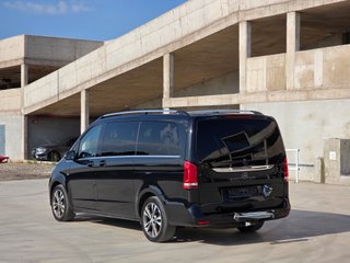 Mercedes-Benz V220d Largo Avantgarde  7 Plazas