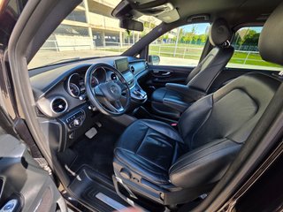 Mercedes-Benz V220d Largo Avantgarde  7 Plazas