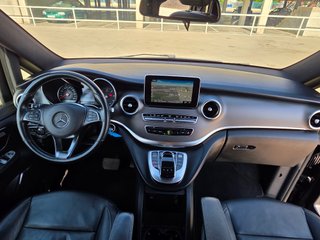 Mercedes-Benz V220d Largo Avantgarde  7 Plazas