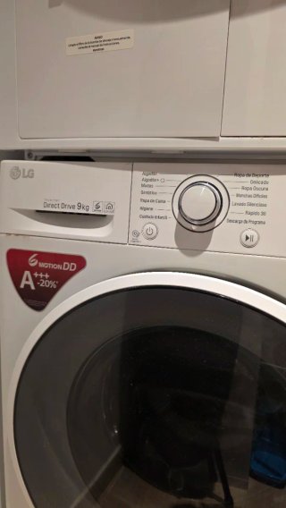 Lavadora LG F4J6VN0W 9 kg – A+++ -20% – Excelente