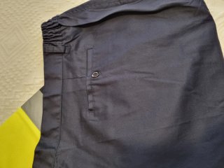 Pantalón de trabajo azul y amarillo