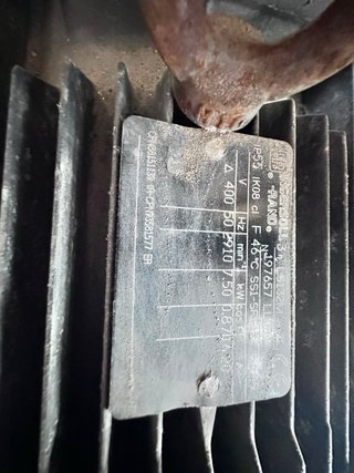 Compresor Ingersoll Rand SSR + Secador