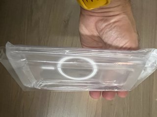 Funda iPhone 15 Pro Max Transparente Magnética