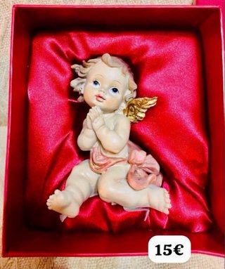 Figura angelito rezando