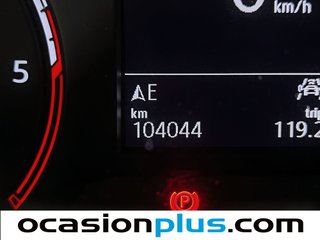 Volkswagen T-Roc Advance 2.0 TDI 110 kW (150 CV) DSG